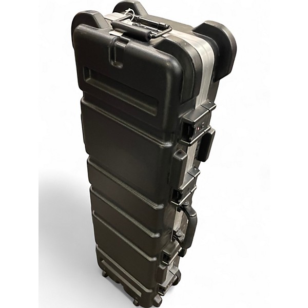 Used SKB ROAD CASE Mixer Case