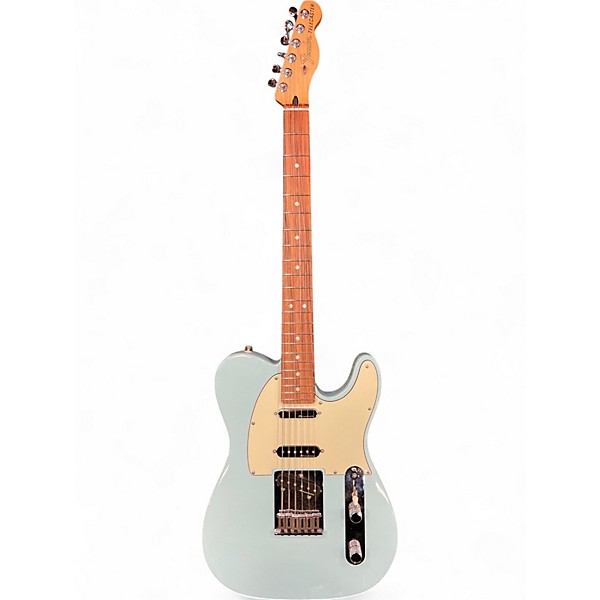 Used Fender Deluxe Nashville Telecaster Daphne Blue Solid Body Electric Guitar