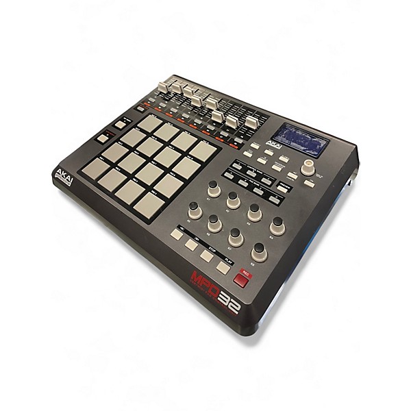 Used Akai Professional Used Akai Professional MPD32 MIDI