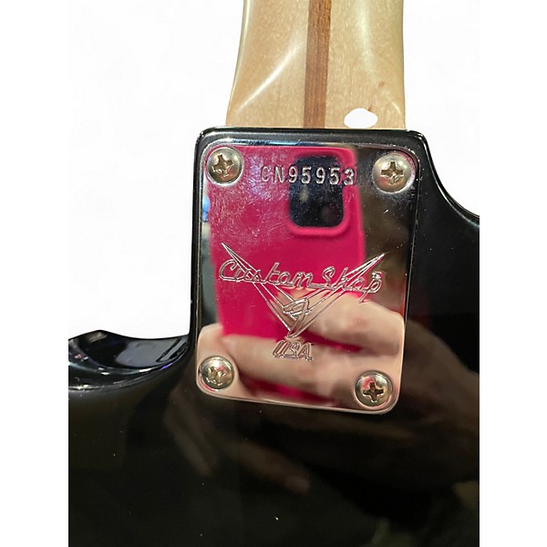 Used Fender Eric Clapton "Blackie" Stratocaster Black Solid Body Electric Guitar