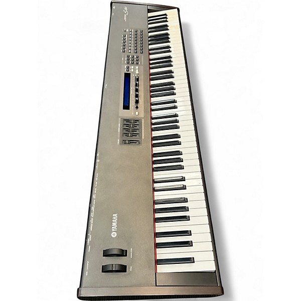 Used Yamaha S80 Keyboard Workstation