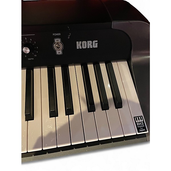 Used KORG SV188 88 Key Stage Piano
