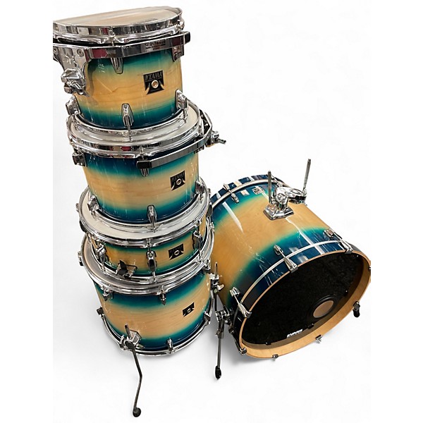 Used TAMA 5 Piece SUPERSTAR CLASSIC Sapphire Fade Lacebark Pine Drum Kit