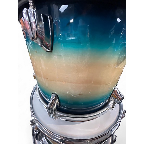 Used TAMA 5 Piece SUPERSTAR CLASSIC Sapphire Fade Lacebark Pine Drum Kit