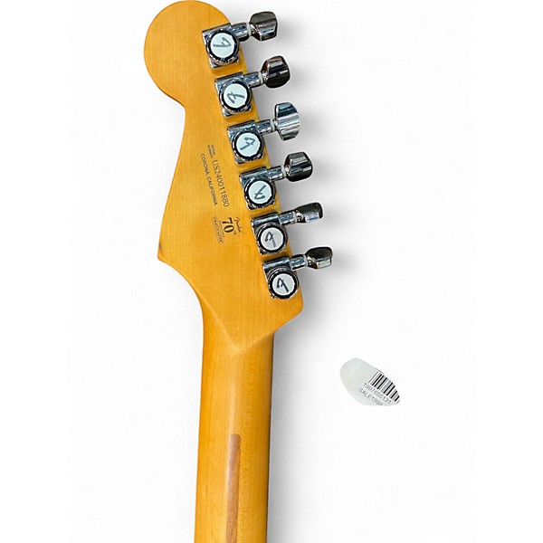 Used Fender AMERICAN ULTRA II STRATOCASTER HSS 3 Color Sunburst Solid Body Electric Guitar