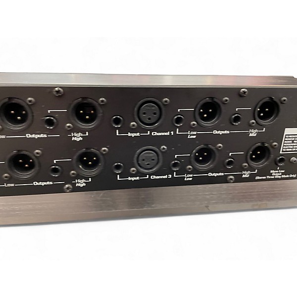 Used Ashly Audio XR2001 Crossover