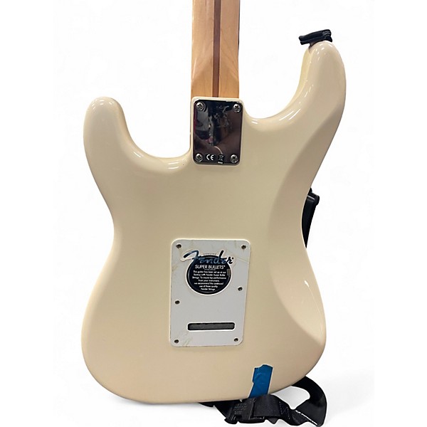 Used 2007 Fender Player Stratocaster HSS WHITE Solid Body Electric Guitar