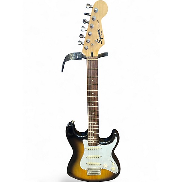 Amazon.com: Fender Squier Stratocaster Electric Guitar