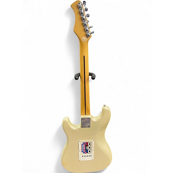 Used Memphis SSS S Style White Solid Body Electric Guitar