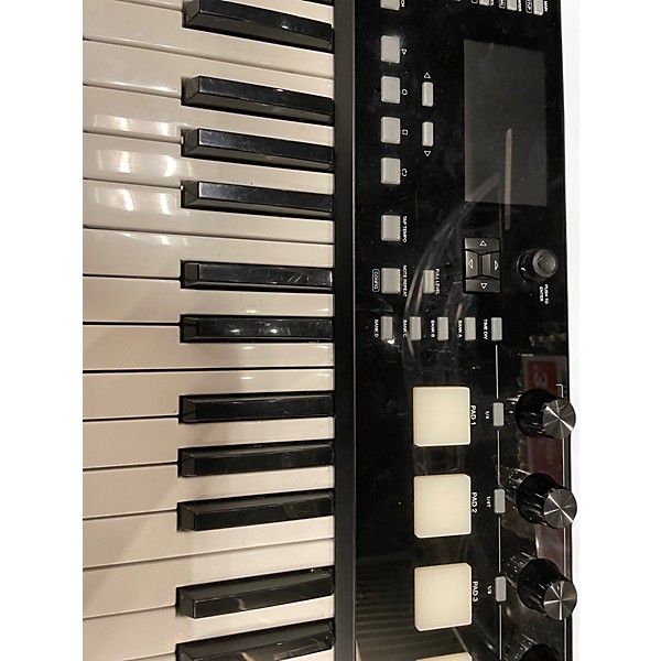 Used Akai Professional Advance 61 Keyboard Workstation