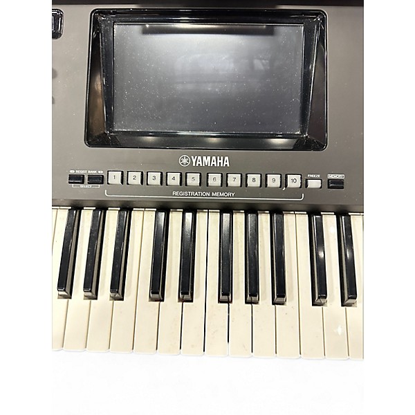 Used Yamaha GENOS 76 Key Keyboard Workstation