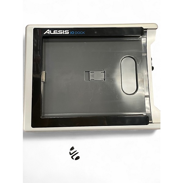 Used Alesis i0 dock