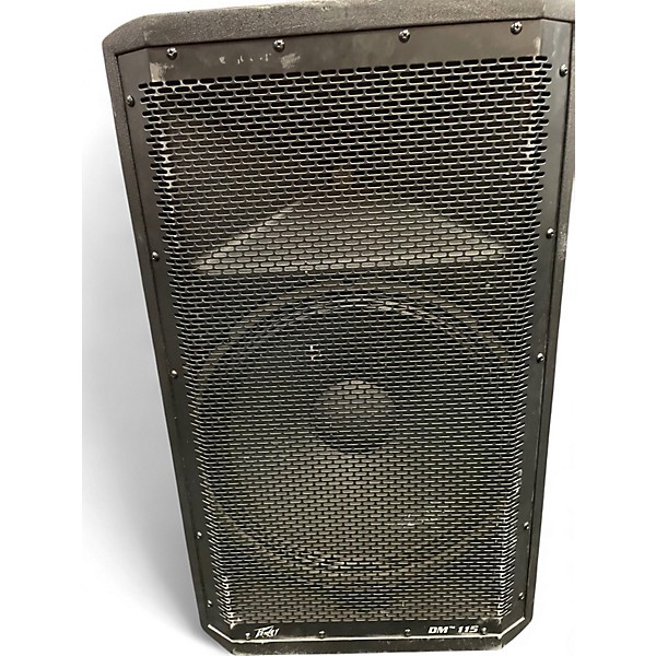 Used Peavey DM 115 Powered Speaker