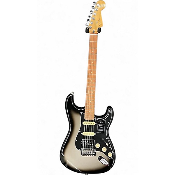 Fender Player Plus Strat HSS MN FRD – United States