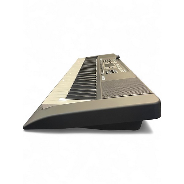 Used Alesis bravo 61 Digital Piano