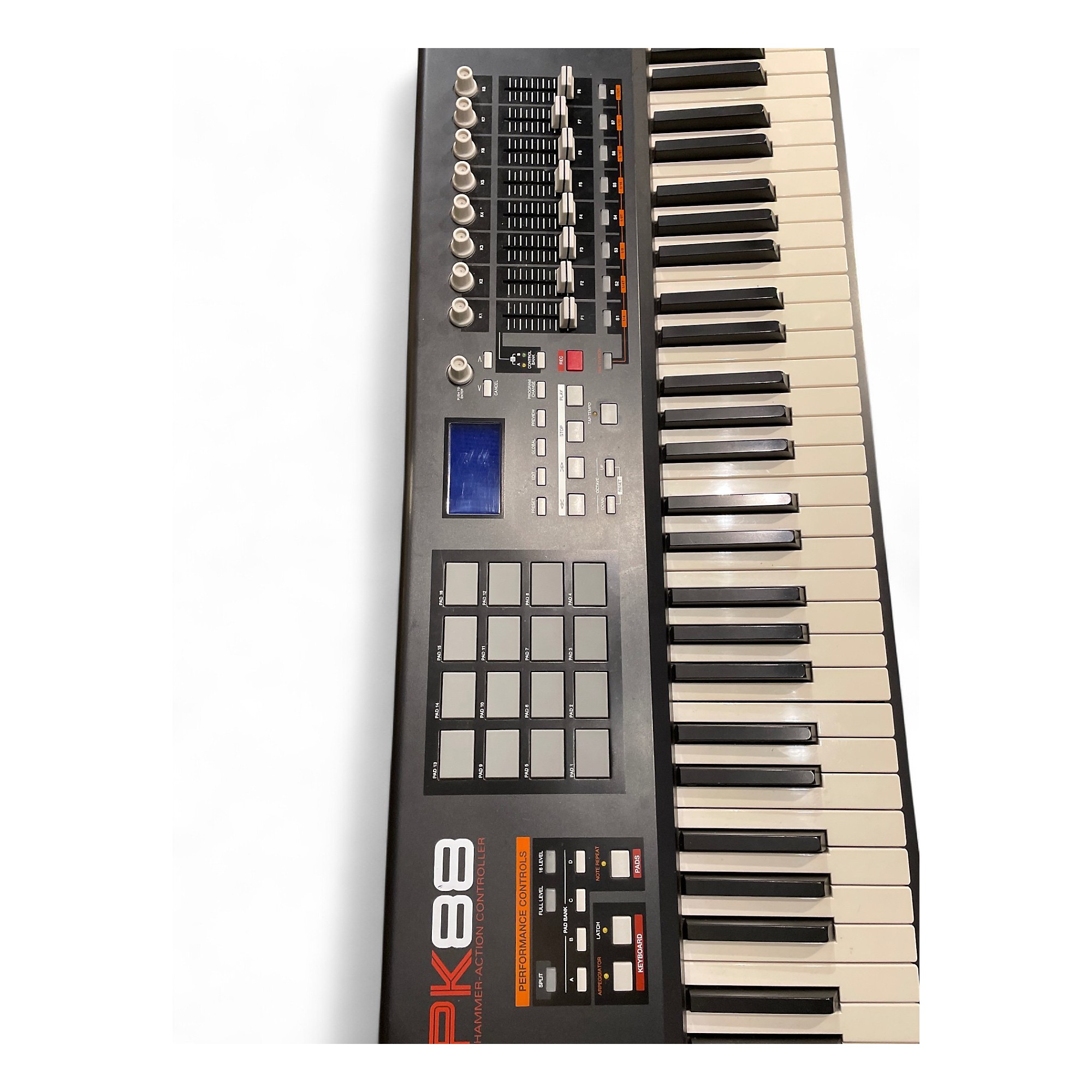 AKAI professional MPK88 88鍵盤　訳あり AKAI professional MPK88 88鍵盤 訳あり 楽器・機材