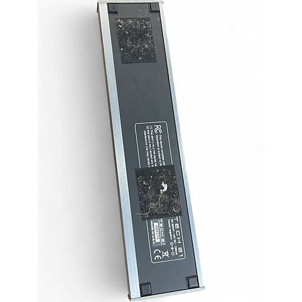 Used Tech 21 Fly Rig 5 SansAmp Effect Processor