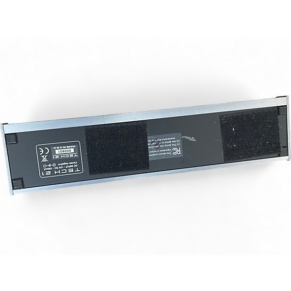 Used Tech 21 Fly Rig 5 SansAmp Effect Processor