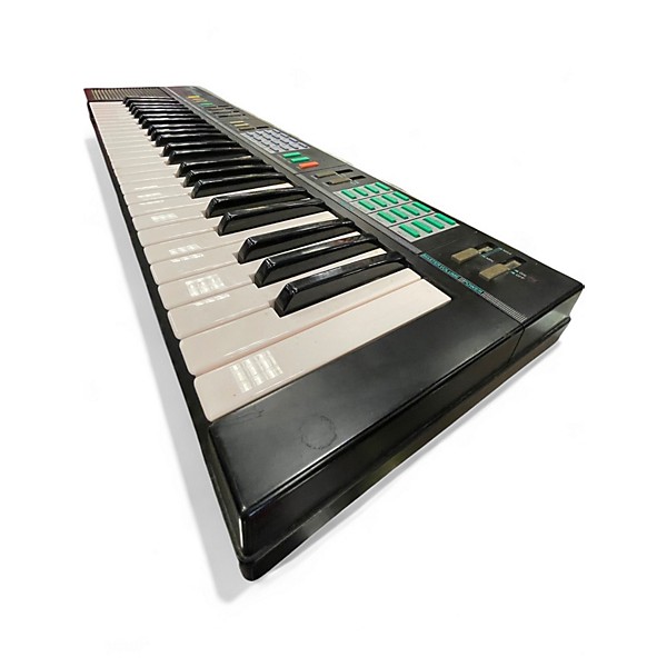 Used Yamaha PSR 12 Keyboard Workstation