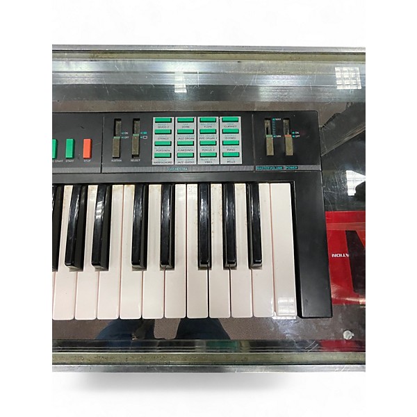 Used Yamaha PSR 12 Keyboard Workstation