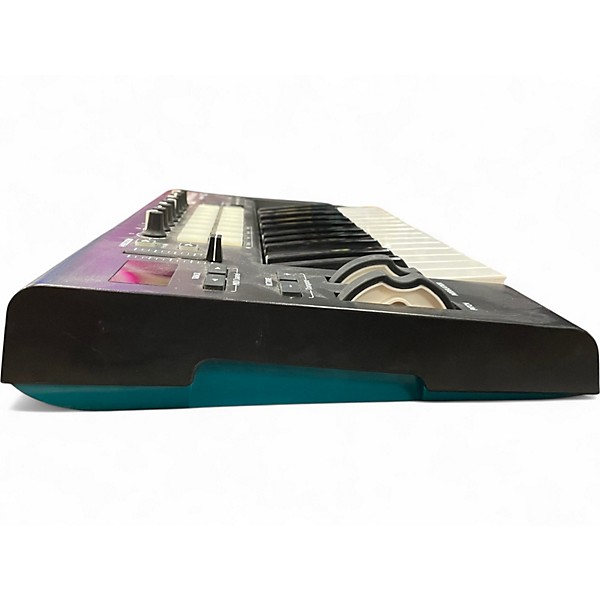Used Novation Launchkey 25 Key MIDI Controller