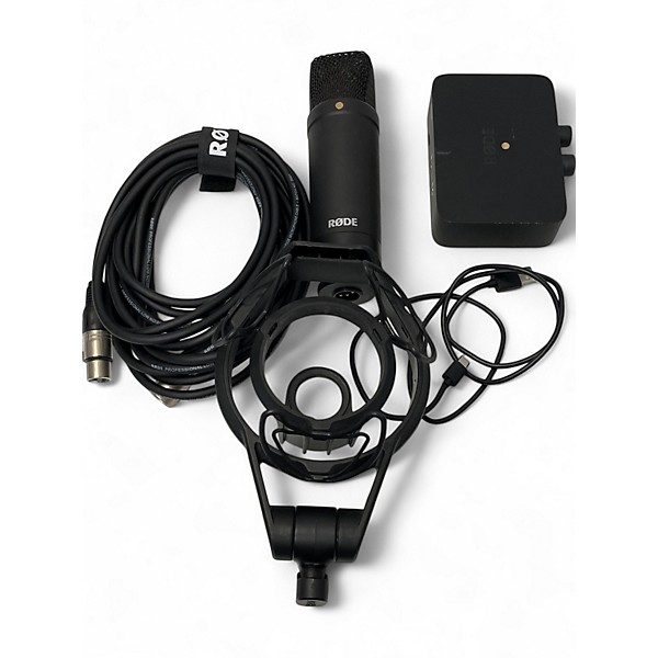 Used RODE NT1 RECORDING BUNDLE