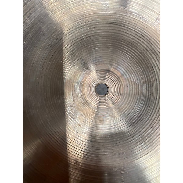 Vintage 1970s Zildjian 18in Thin Crash Cymbal