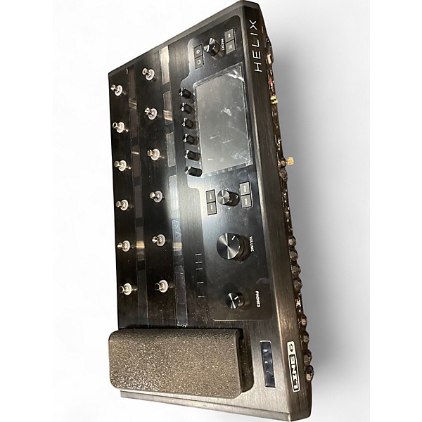 Used Line 6 HELIX Effect Processor