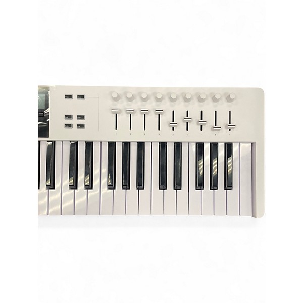 Used Arturia Keylab Essential 61 MIDI Controller