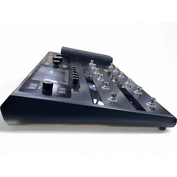 Used Line 6 Helix Effect Processor