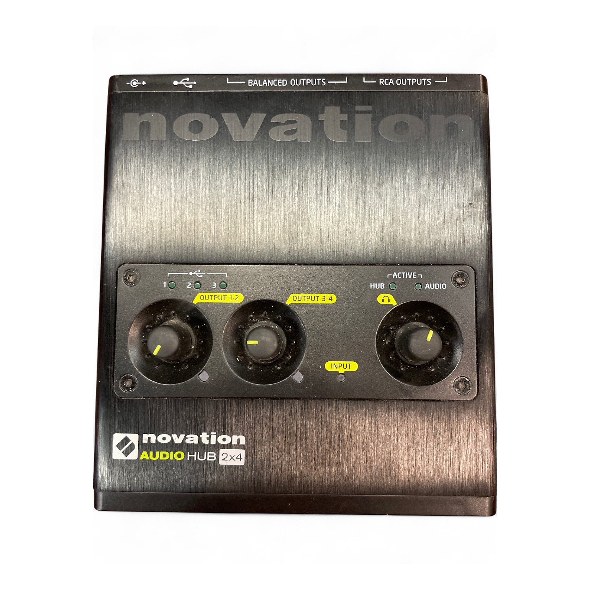 Used Novation AUDIO HUB 2X4 Audio Interface | Guitar Center