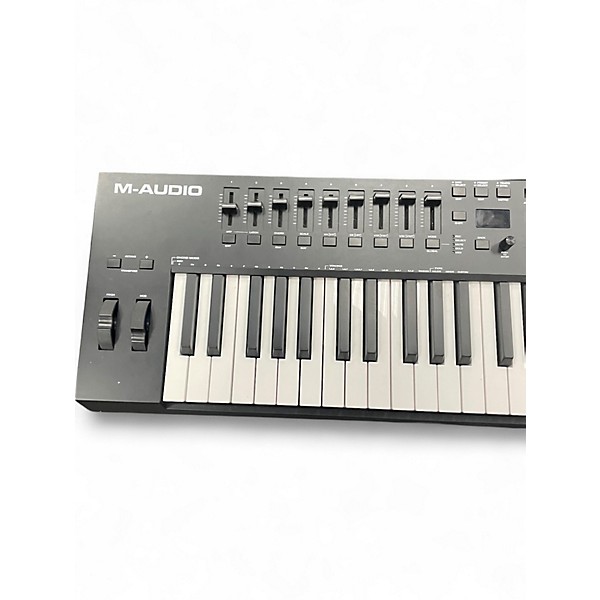 Used M-Audio Oxygen 61 Key MIDI Controller