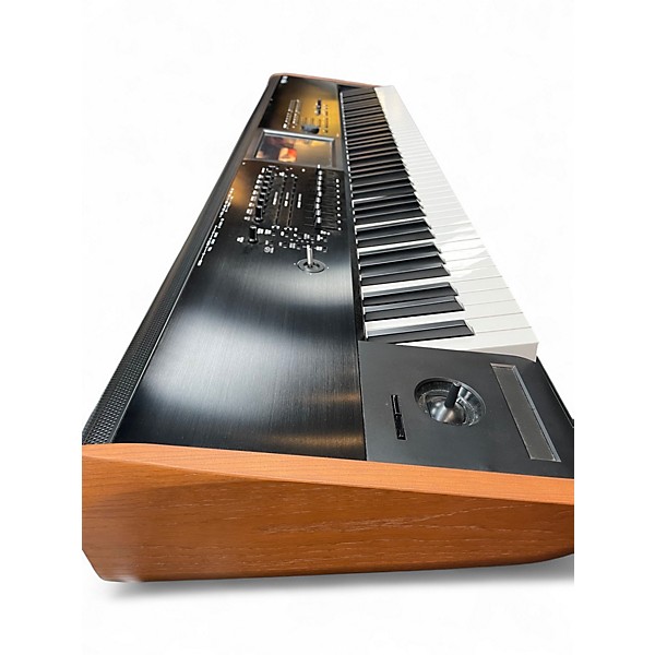 Used KORG Kronos X88 88 Key Keyboard Workstation
