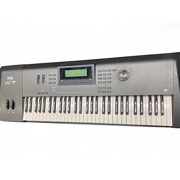 Used Yamaha W7 Keyboard Workstation