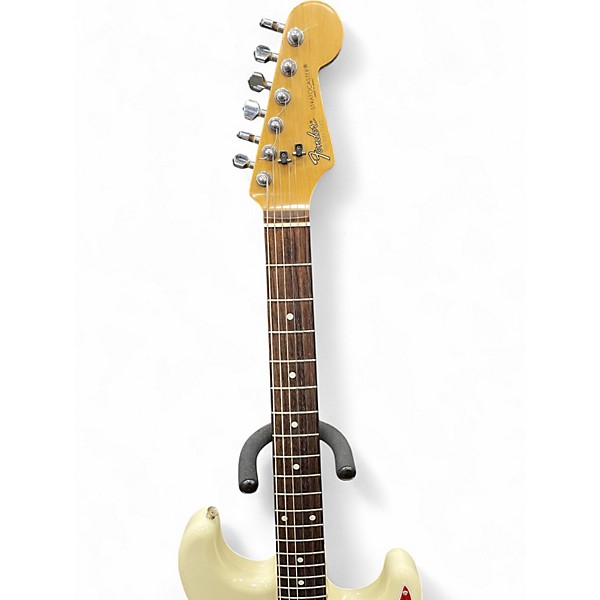 Vintage 1989 Fender 1989 Stratocaster White Solid Body Electric Guitar