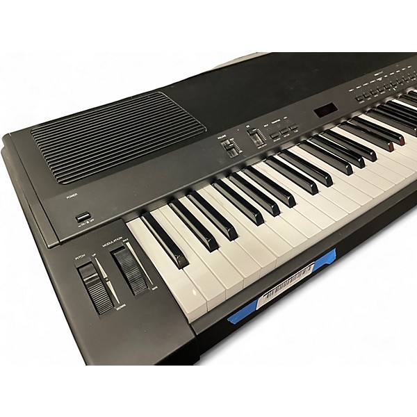 Used Yamaha P-100 CLAVINOVA