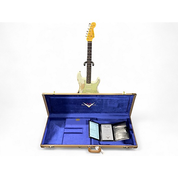 Used 2024 Fender Custom Shop Limited Edition '62 Stratocaster Heavy Relic Aged Olympic White Over 3-Color Sunburst Solid B...