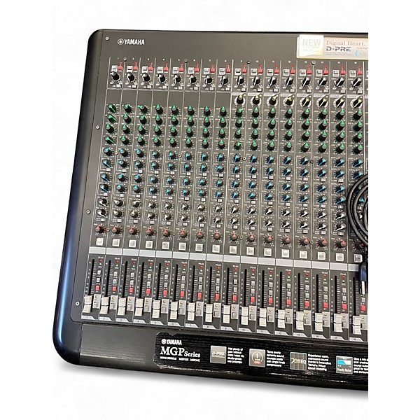 Used Yamaha mgp32x Digital Mixer