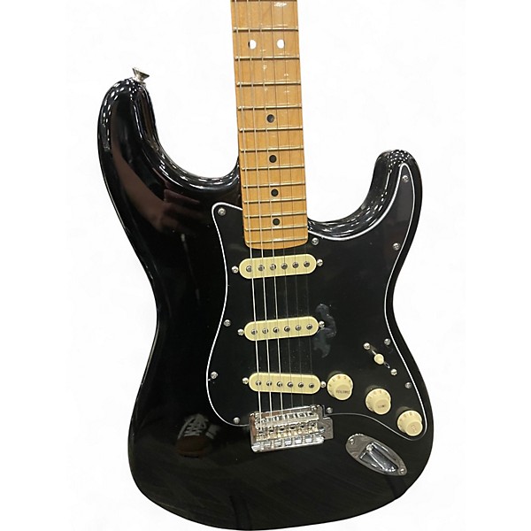 Used Fender PALYER II PLUS Black Solid Body Electric Guitar