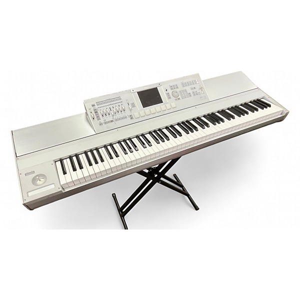 Used KORG M3 88 Key Keyboard Workstation