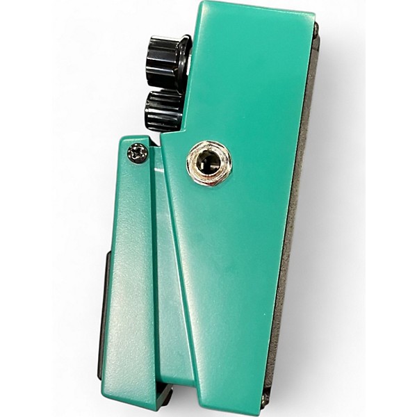 Used BOSS TR2 Tremolo Effect Pedal