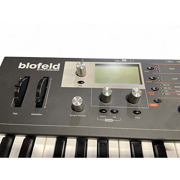 Used Waldorf Blofeld KB Synthesizer Synthesizer