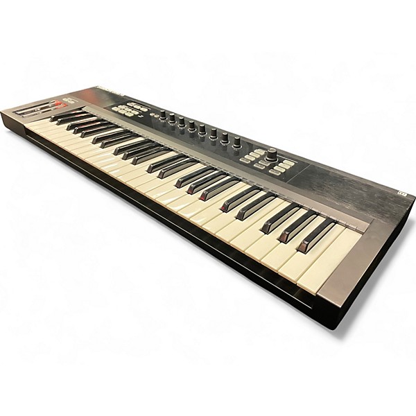 Used Native Instruments Komplete Kontrol S49 MIDI Controller