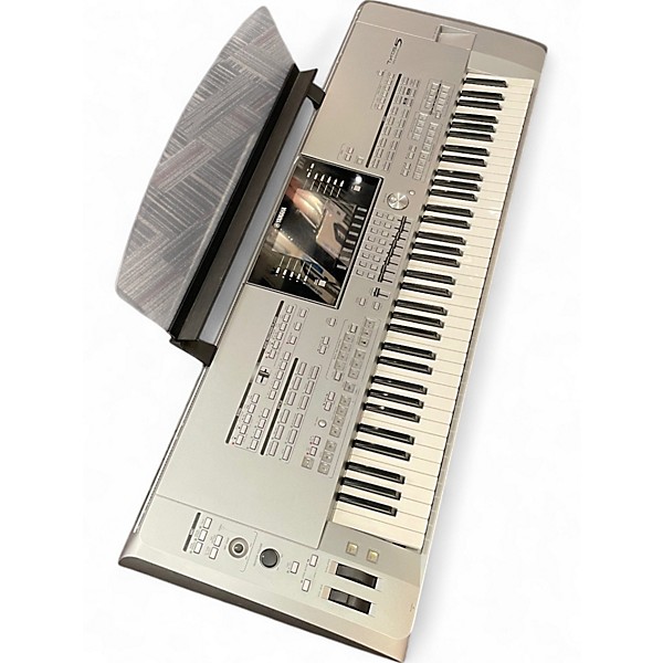 Used Yamaha Tyros 5 61 Key Arranger Keyboard