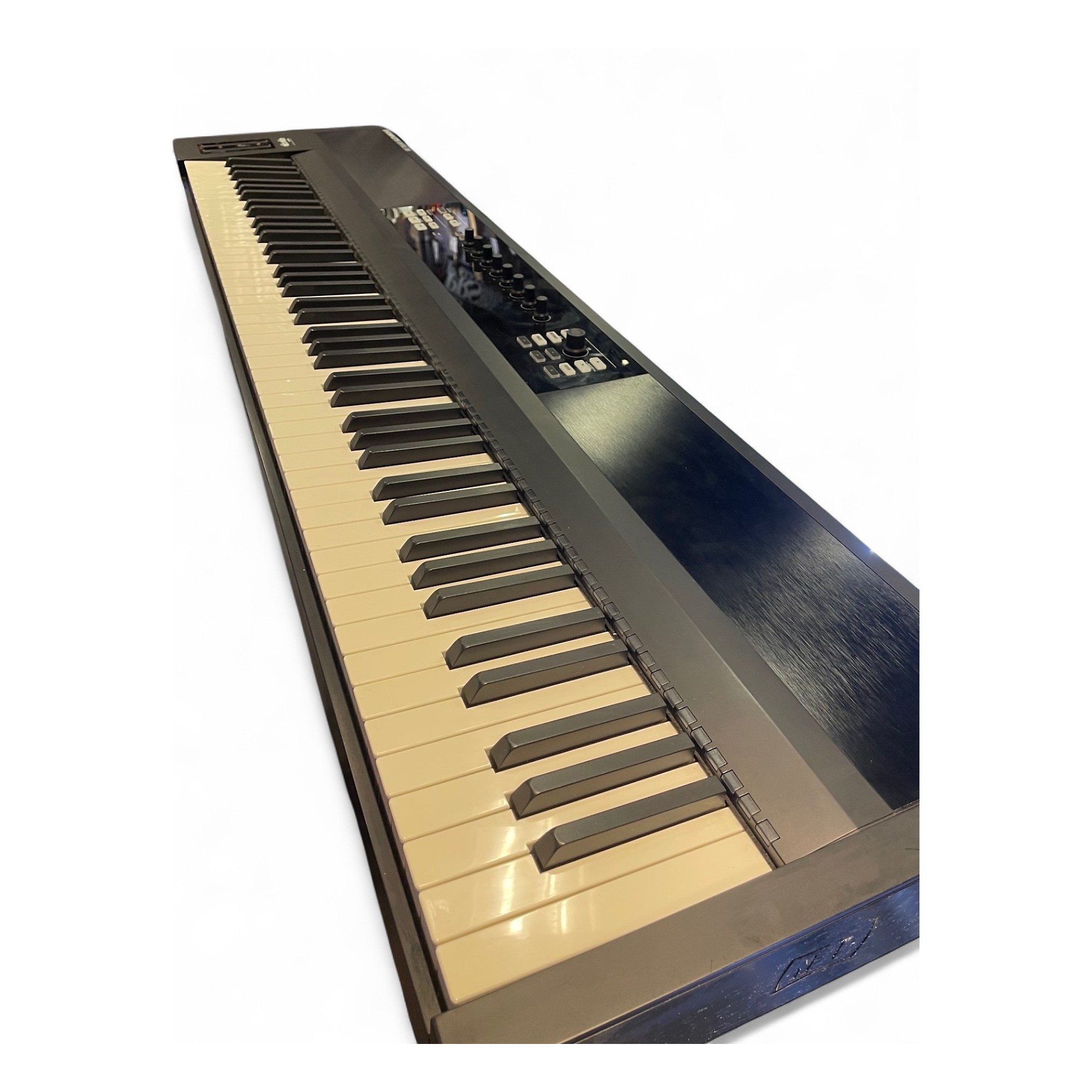 Native Instruments Kontrol S88 MK3 - Perfect Circuit