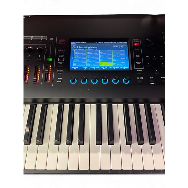 Used Roland Fantom 8 Keyboard Workstation