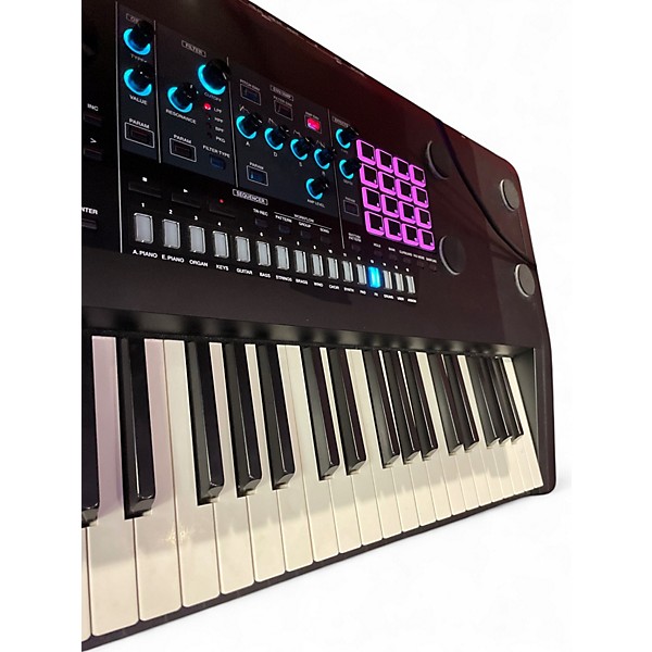 Used Roland Fantom 8 Keyboard Workstation