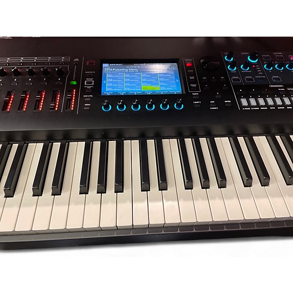 Used Roland Fantom 8 Keyboard Workstation