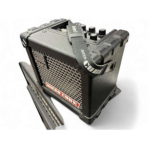 Used Roland Micro Cube Guitar Combo Amp