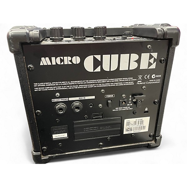 Used Roland Micro Cube Guitar Combo Amp